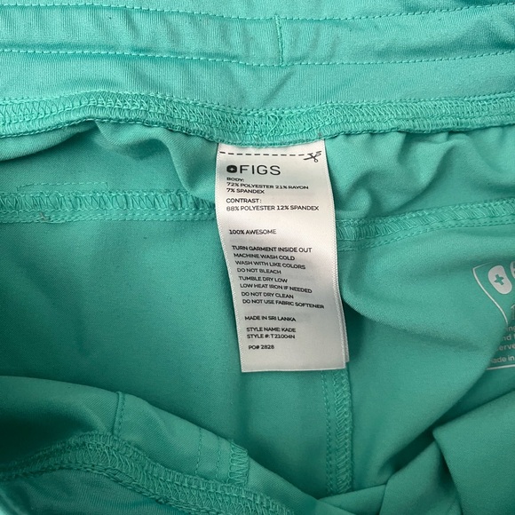 Women's Teal Scrub Set - Picture 10 of 10